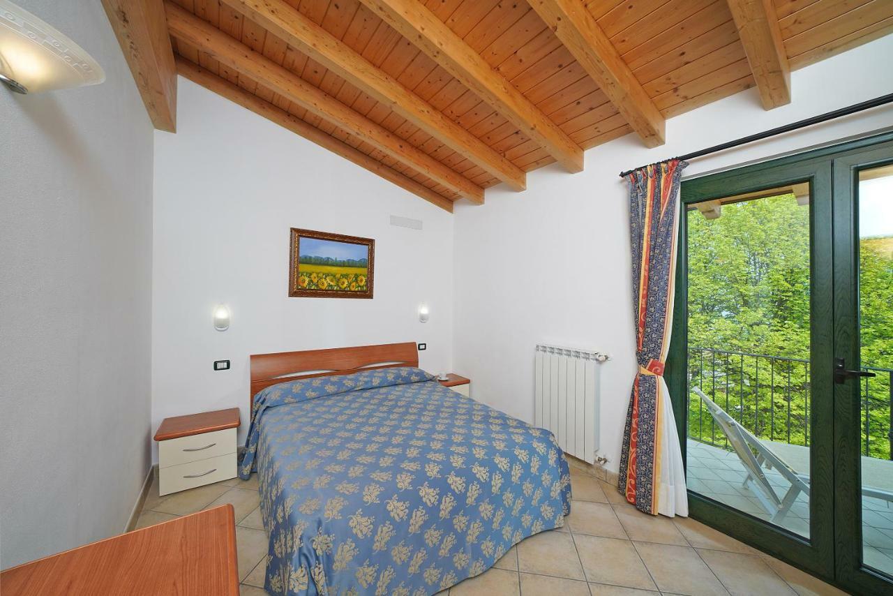Appartamenti Cepo Tremosine Bagian luar foto